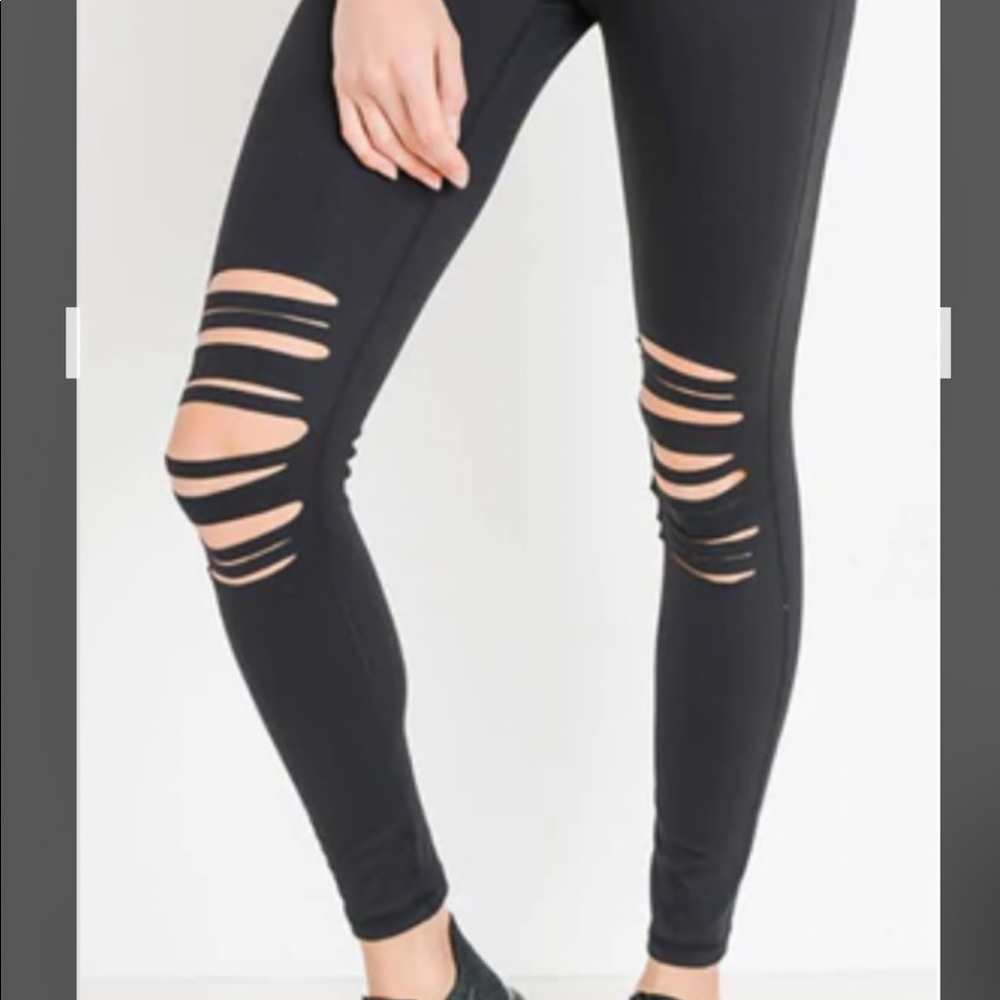 Shredded black leggings